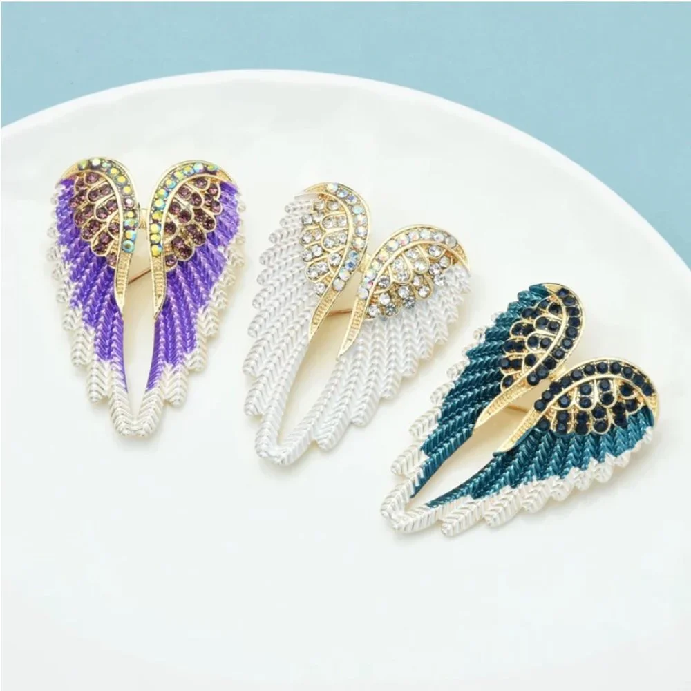 Rhinestone Angel Wings Pearl Brooch / Necklace Pendant - Picture 3 of 6